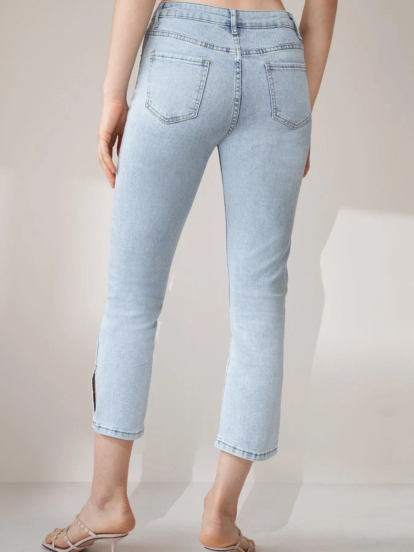 Button Split Hem Skinny Cropped Jeans