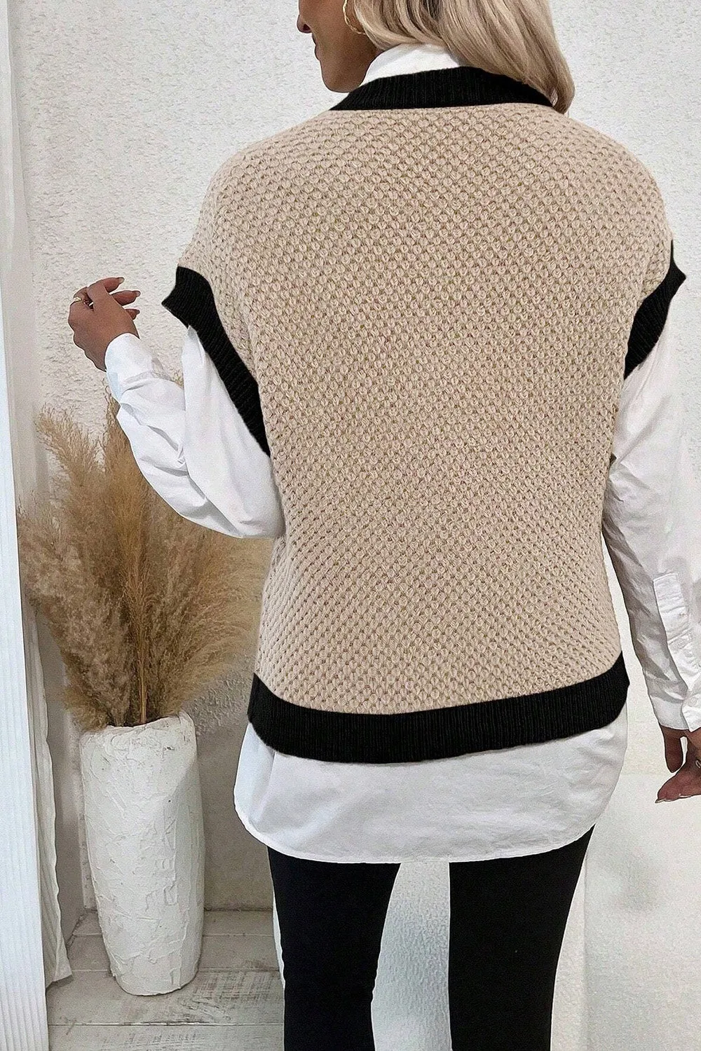 Contrast Round Neck Cap Sleeve Knit Top