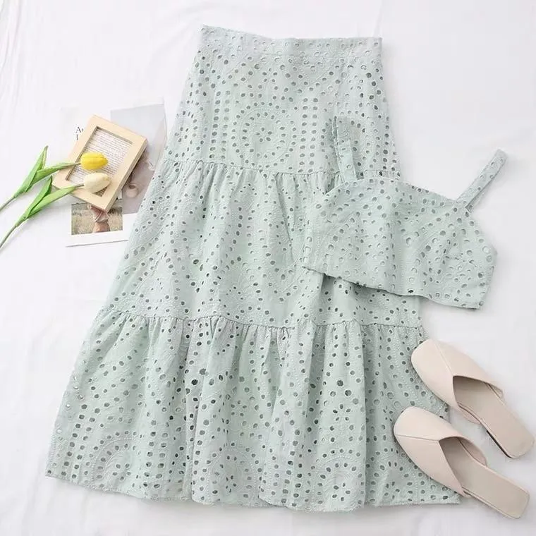 Corea Eyelet Coord Set