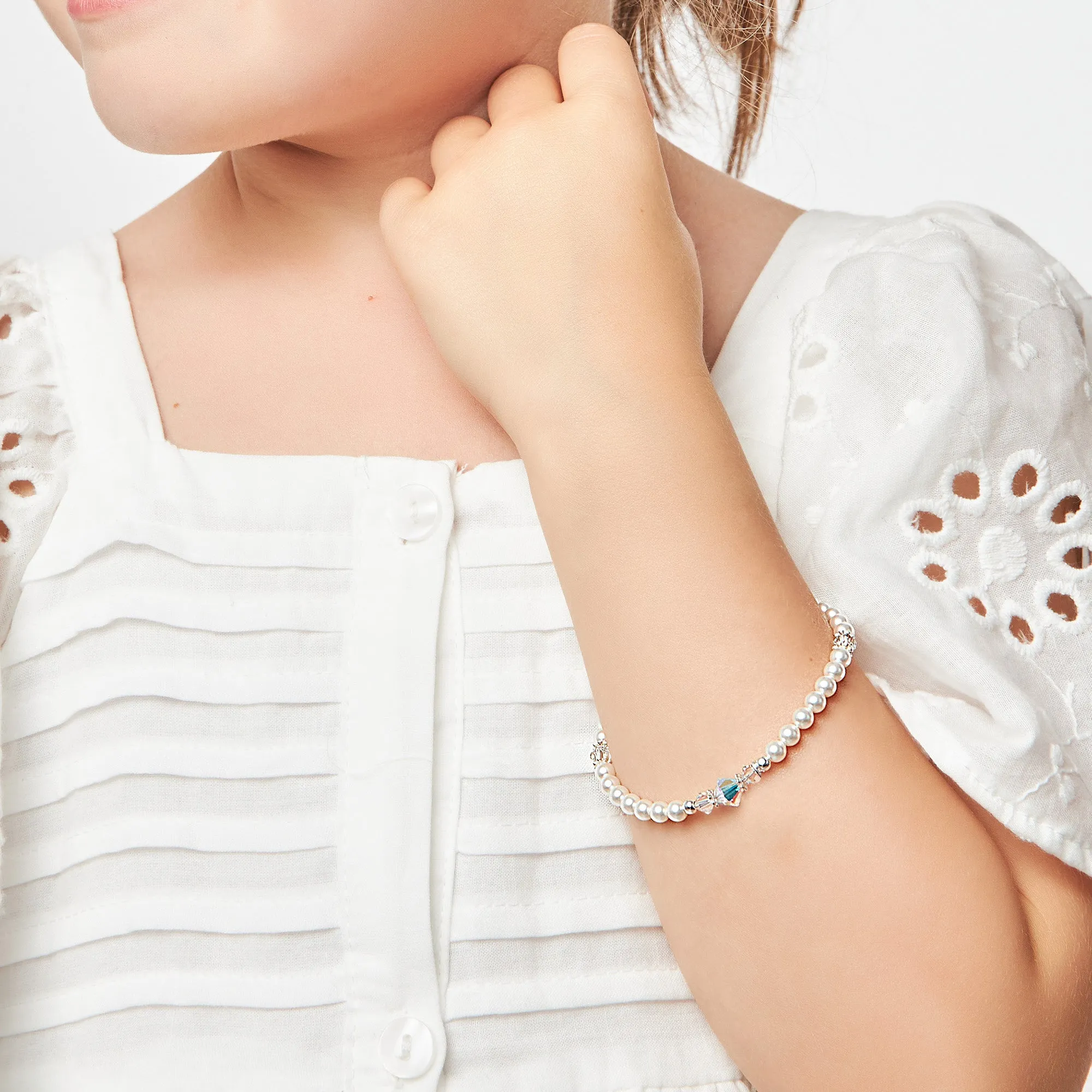 Little Girl Toddler Bracelet with Clear Crystals & white Pearls