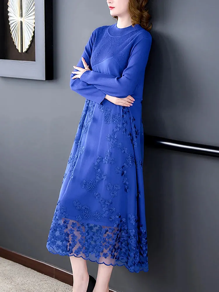 Spliced Embroidery Round Neck Long Sleeve Knit Dress